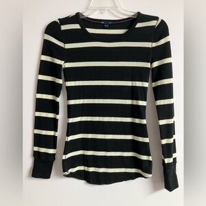 Gap Women’s Thermal Crew Neck Top, Small, Pullover, Black/Cream Stripes